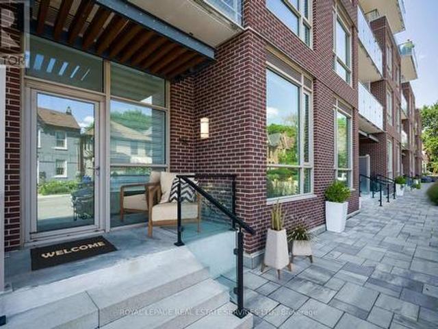 131 156 Logan Avenue, Toronto, ON, M4M 0E4 townhouse for sale | Listing ID E13690 | Royal LePage