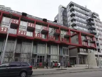 131 1St Avenue E, Vancouver, BC, V6A 0E8 townhouse for sale.