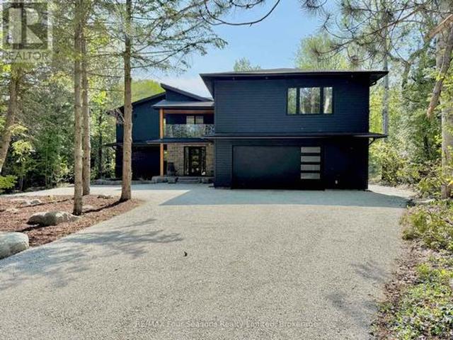 131 Chamonix Crescent, Blue Mountains, ON, L9Y 0S7 house for sale | Listing ID X12804 | Royal LePage