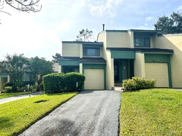 131 Club House Blvd, Unit 131, New Smyrna Beach, FL 32168 | MLS #1077