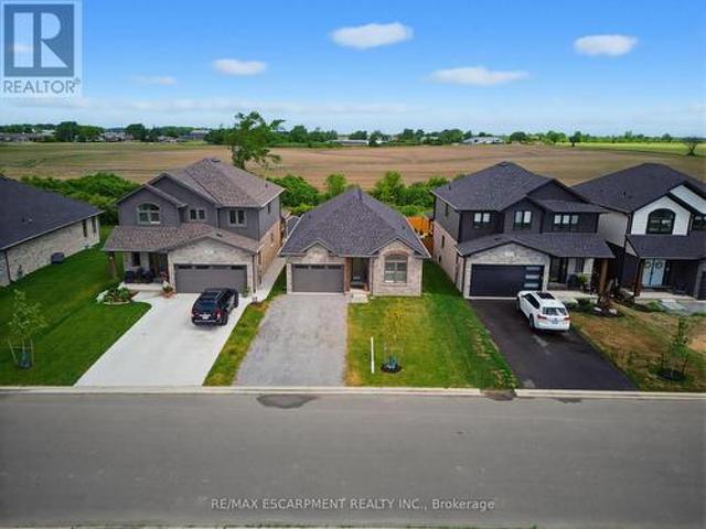 131 Craddock Boulevard, Haldimand, ON, N0A 1J0 house for sale | Listing ID X13471 | Royal LePage