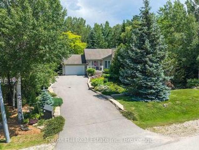 131 Aspen Way, Blue Mountains, ON, L9Y 0S7 house for sale | Listing ID X13800 | Royal LePage