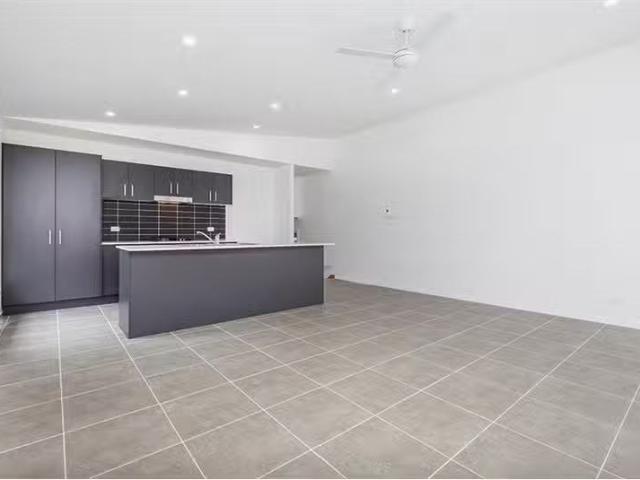 1/31 Avocet Street, Aberglasslyn Townhouse for rent Listed by.