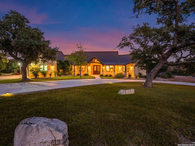 131 Bootlegger Ln N, Kerrville, TX 78028 | MLS #1930