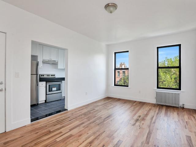 131 Bainbridge Street, Brooklyn, NY