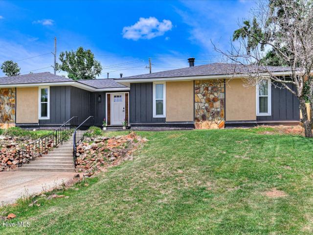 131 Dresden Drive