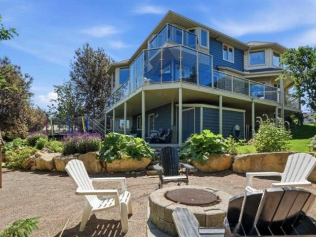 131 Edgebrook Circle Nw, Calgary, AB, T3A 5A4 house for sale | Listing ID A2342 | Royal LePage