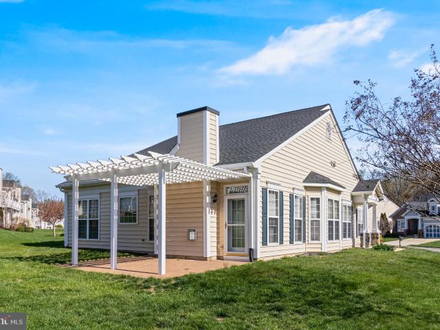 131 Hawthorne Greene Cir, La Plata, MD 20646 | MLS #MDCH2053