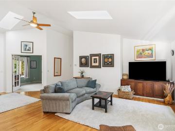 131 Huckleberry Pl, Port Townsend, WA 98368 | MLS #2464