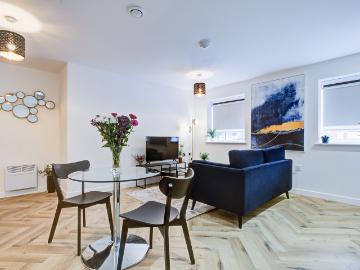 131 Love Lane, Mitcham CR4, 1 bed flat to rent, £1,800 pcm | PrimeLocation