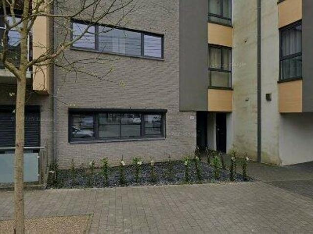 131 m2 apartment for rent in Manage