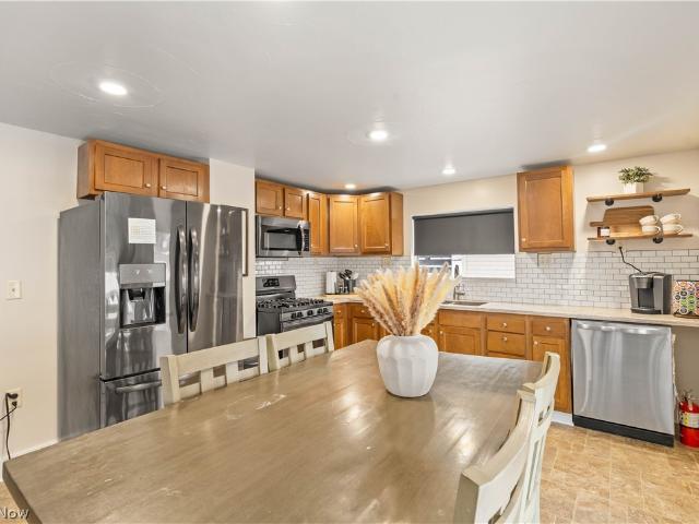 131 Maple Street SW