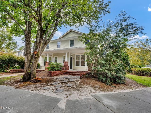 131 Myrtle Avenue