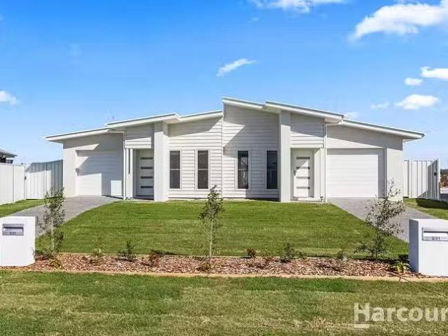1/31 North Lakes Circuit, Burrum Heads, QLD 4659