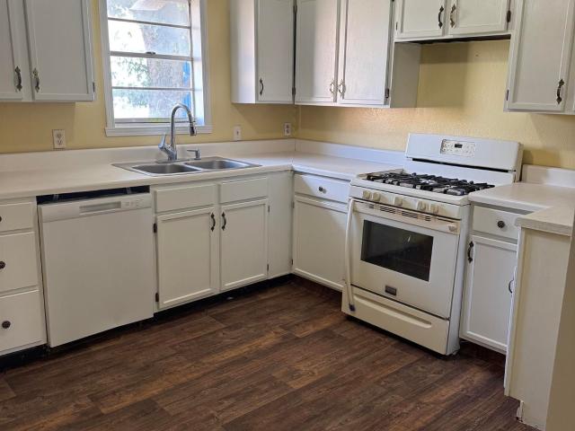 131 S Walnut Street