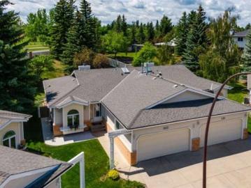 131 Shawnee Manor Sw, Calgary, AB, T2Y 1W7 house for sale | Listing ID A2323 | Royal LePage