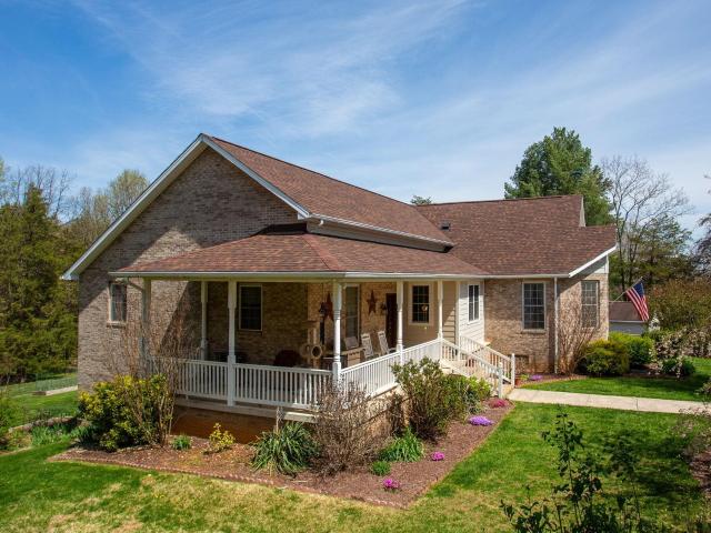 131 Rural Dr, Mount Solon, VA 22843 | MLS #675906