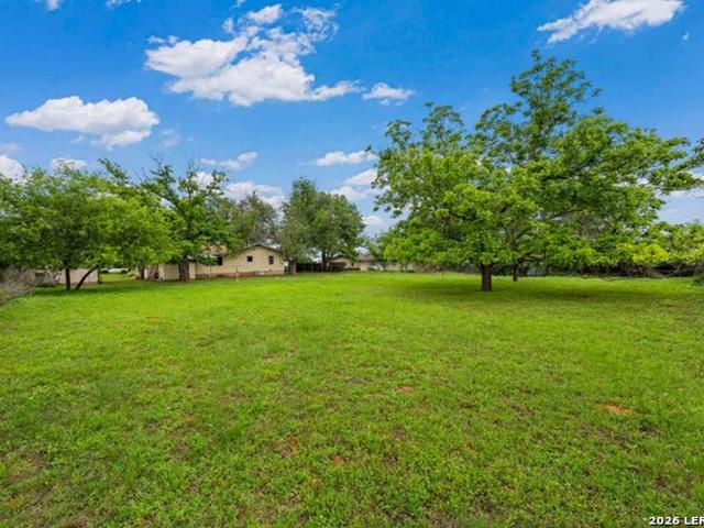 131 W Lower Crabapple Rd