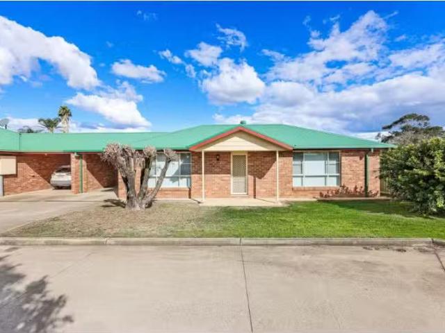 1/31A St Heliers Street, Aberdeen Townhouse for rent Listed b.