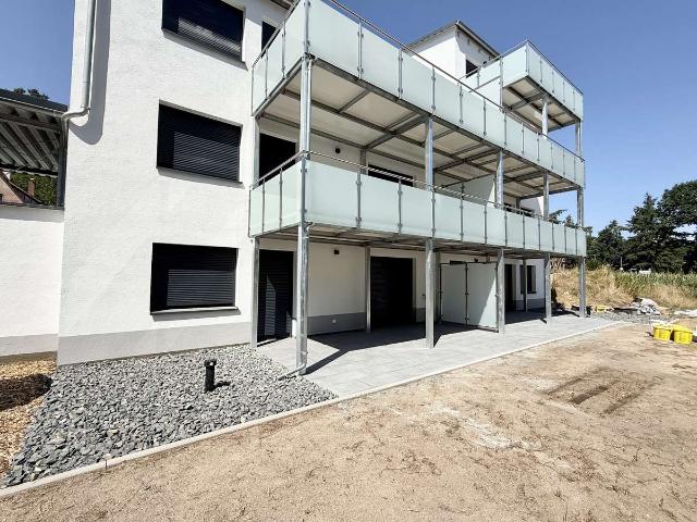 131qm eigener Garten direkt an der Terrasse! KfW 55 EE Energie A+ Eigentumswohnung im Gartengeschoss