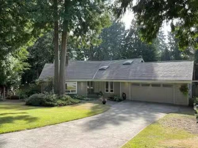 13247 17A Avenue, Surrey, BC, V4A 6R9 house for sale Listin.