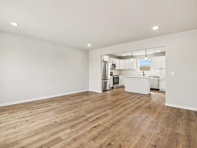 1324 Mackey Drive