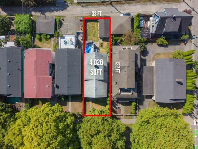 1324 10Th Avenue E, Vancouver, BC, V5N 1X3 house for sale | Listing ID R3162 | Royal LePage