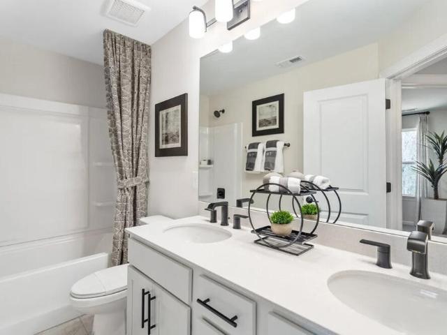 1324 W Garner Rd, Unit 105, Garner, NC 27529 | MLS #10162