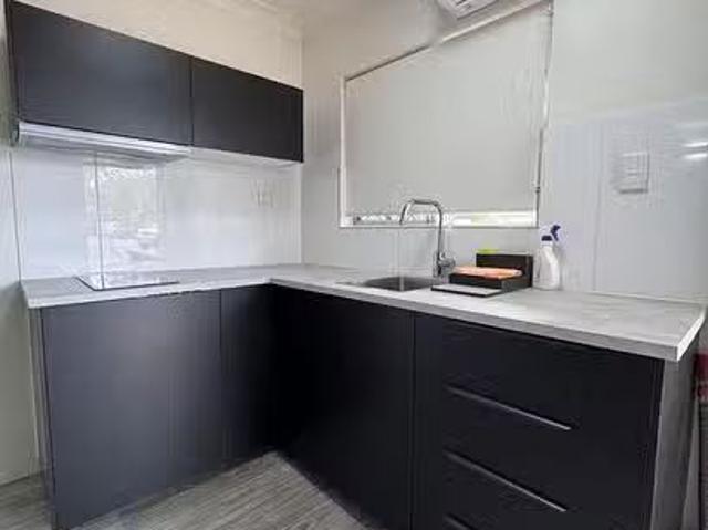 1/324 328 Sheridan Street, Cairns North, QLD 4870
