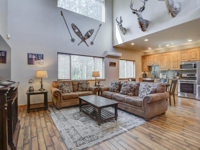 13255 Circle Drive
