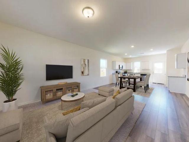 1325 Morris Loop