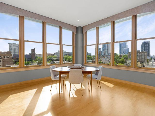 1325 N Van Buren St, Unit 601
