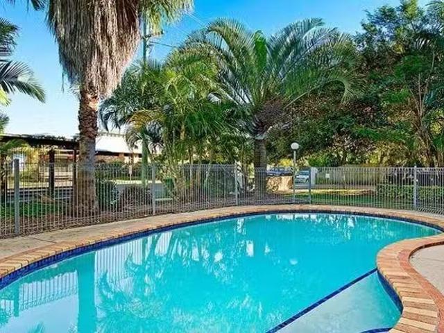 13/25 Ahern Street, Labrador, QLD 4215