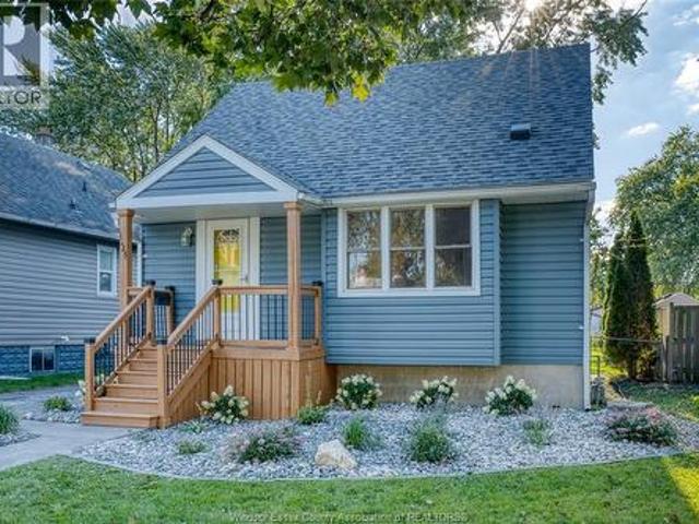 1325 Bernard, Windsor, ON, N8Y 4K2 house for sale | Listing ID 26023 | Royal LePage
