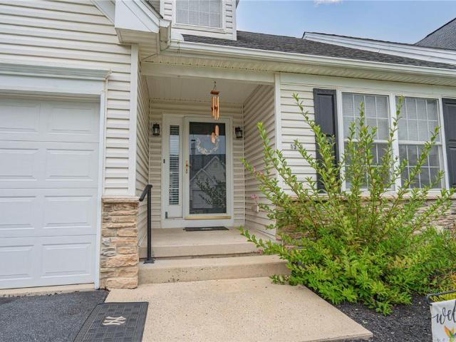 1325 Briarwood Lane