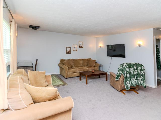 1325 Brush Creek Road