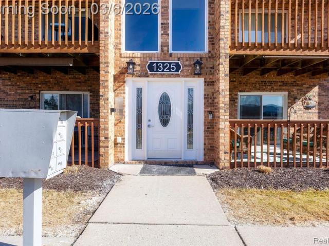 1325 Harbour Boulevard # 84