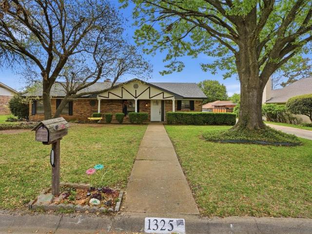 1325 Hemphill Drive