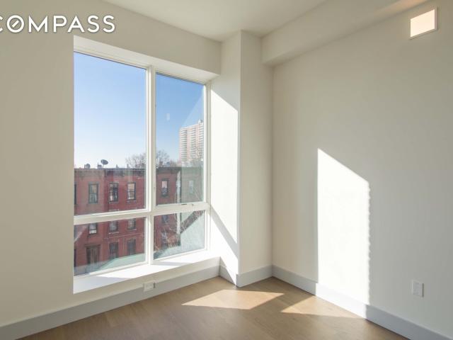 1325 Herkimer Street 401