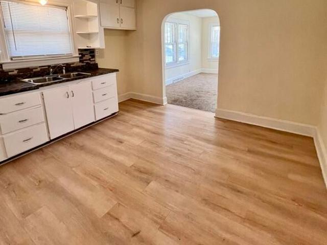 1325 W Elm Street