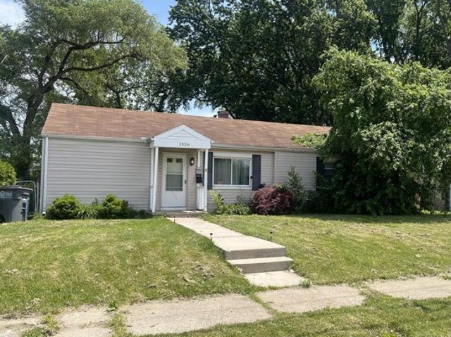 1326 Montain Rd, Toledo, OH 43615