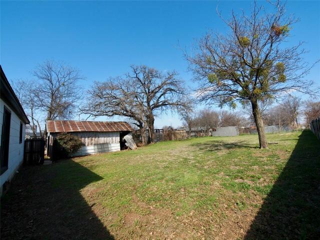 1327 Old Jacksboro Rd, Graham, TX 76450 | MLS #21198