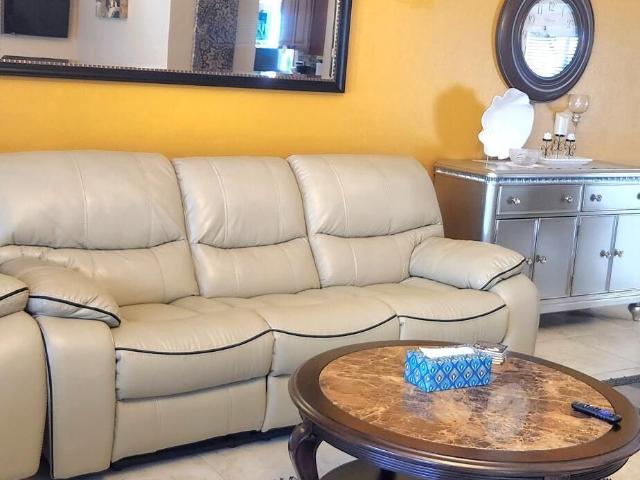 1327 Cherry Hills Road NE, Palm Bay, US, FL