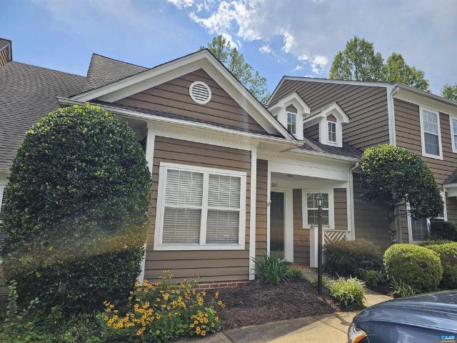 1327 Wimbledon Way