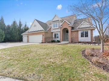 13282 Blaisdell Dr, Dewitt, MI