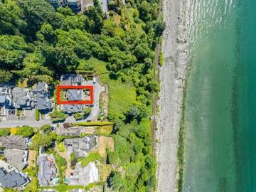1328 B Avenue, Surrey, BC, V4A 1C2 house for sale | Listing ID R3135 | Royal LePage