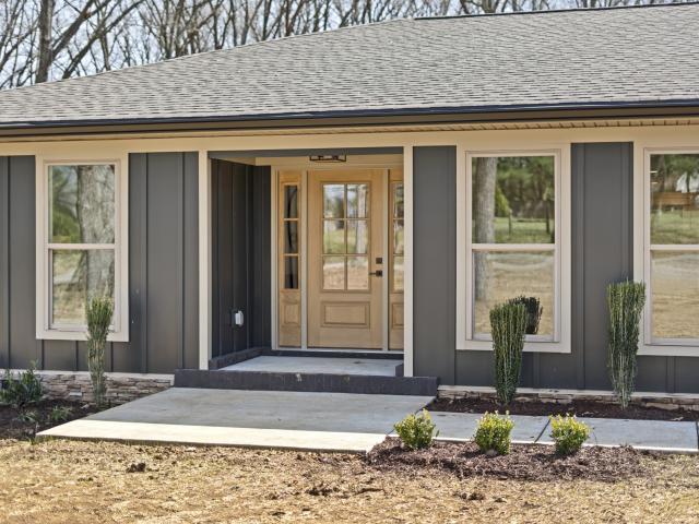 1328 Farmwood Dr