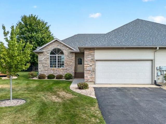 1328 10th St N, Lake City, MN 55041