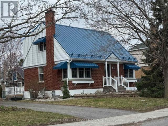1329 Larose Avenue, Ottawa, ON, K1Z 7X4 house for sale | Listing ID X13758 | Royal LePage