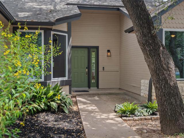 13201 Briar Hollow Dr